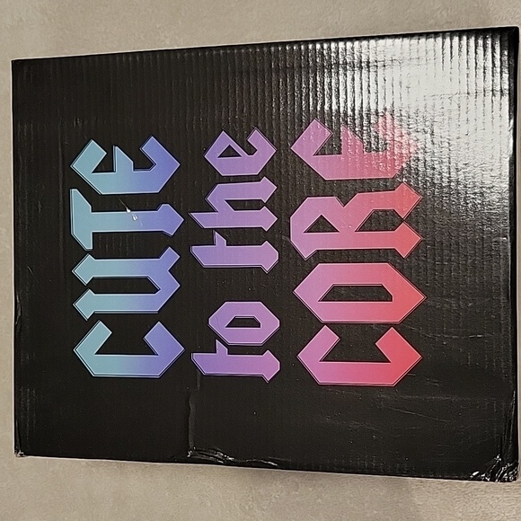 CUTE TO THE CORE White Bunny Kids SLIPPERS, NIB - Picture 6 of 7